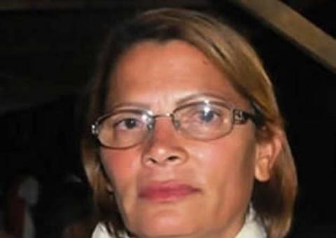 Juiz cassa prefeita, mas ela fica no cargo para se defender